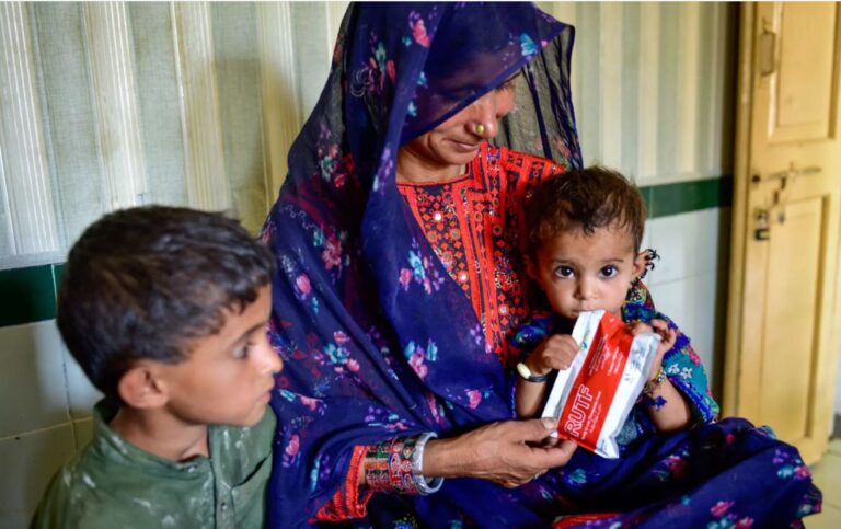Child Nutrition Pakistan: Media Urged to Lead Malnutrition Fight in Peshawar