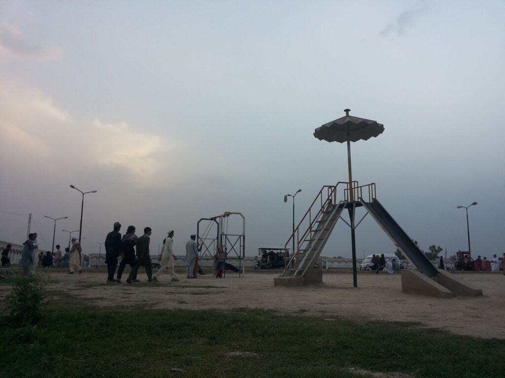 Why Did Religious Scholars Ban Women from Mandan Park in Bannu?