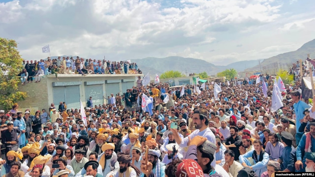 Protest Against Insecurity in South Waziristan Stretches Into Second Week