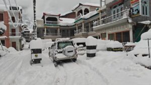 Record Snowfall in Swat: 20-Year Milestone Broken as Tourists Face Challenges
