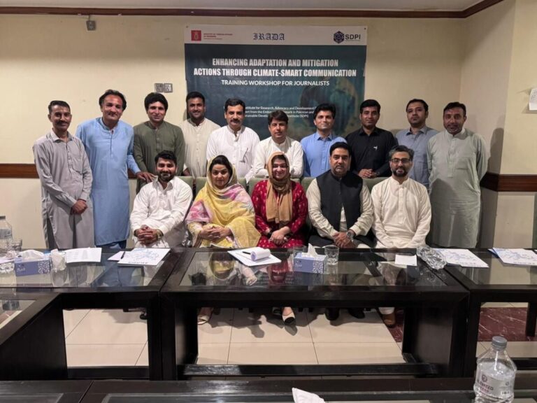 Peshawar Journalists Trained in Green Journalism to Combat Climate Change
