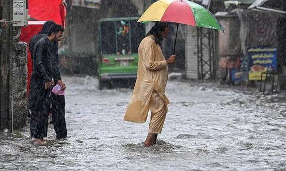 Storm Cripples Peshawar Power Grid, Over 200 Feeders Trip Amid Heavy Rain